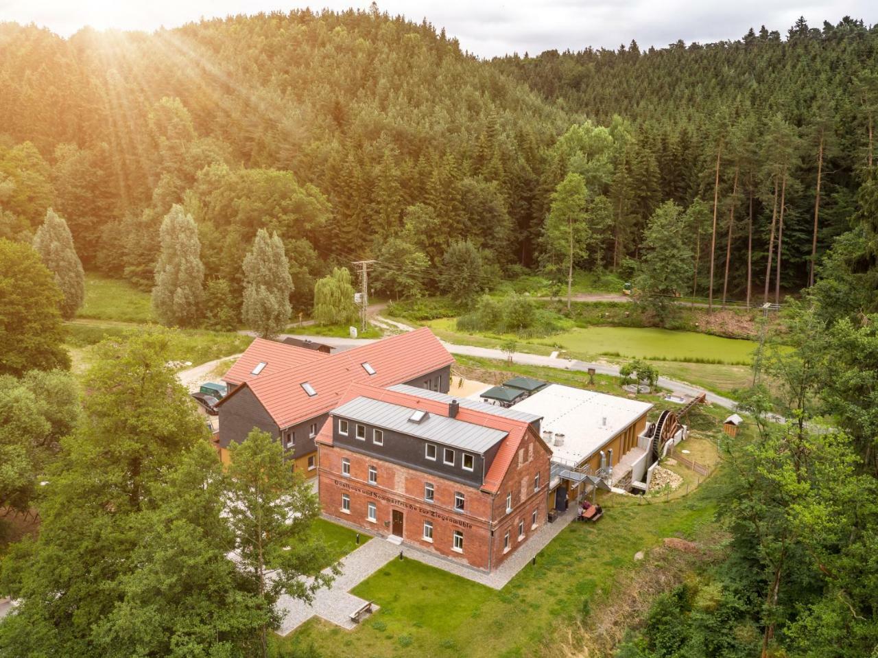 Brauereigasthof Ziegenmuehle Schleifreisen Exteriör bild